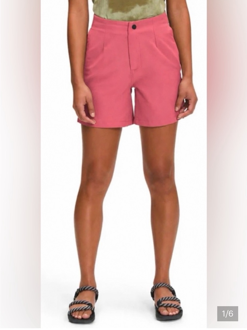 The North Face project short pink size 4 - Brand new with tags!